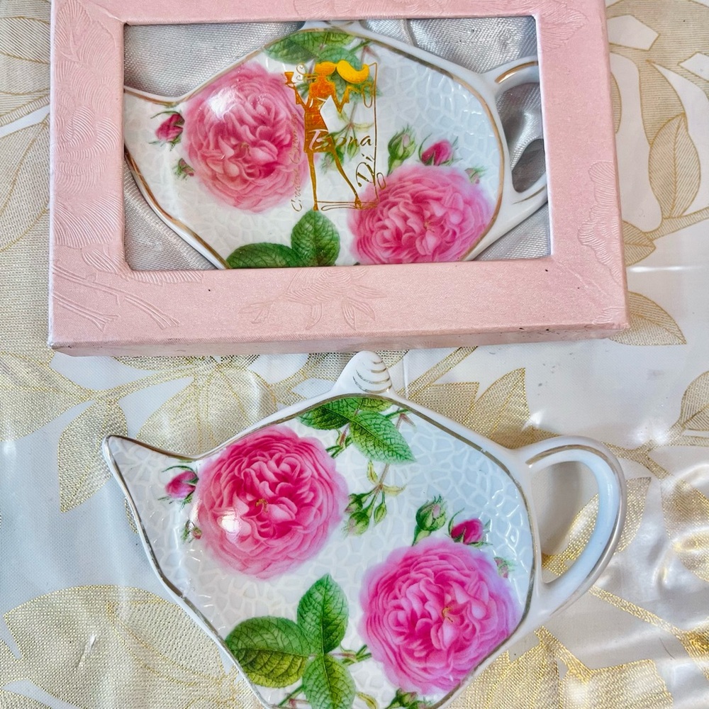 Set of 2 Bona di ceramic tea bag holder roses